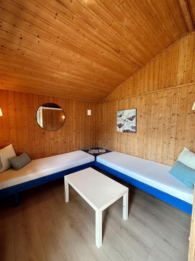 Loken Camping - Trivelig Og Idyllisk Ved Vannet Olden Exterior foto